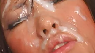 ルームメイトの兄に釘付けにされた黒髪のかわい子ちゃん 女性 向け セックス 動画 - 2022-03-17 00:20:00