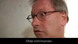 黒人の女の子は固い、白いディックが好き 女性 の ため の えろ 動画 - 2022-02-27 09:35:32