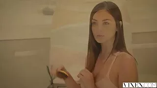 AvaAddamsは彼女の恋人のペニスが好きです 女性 の ため の 無料 av - 2022-02-24 11:05:07